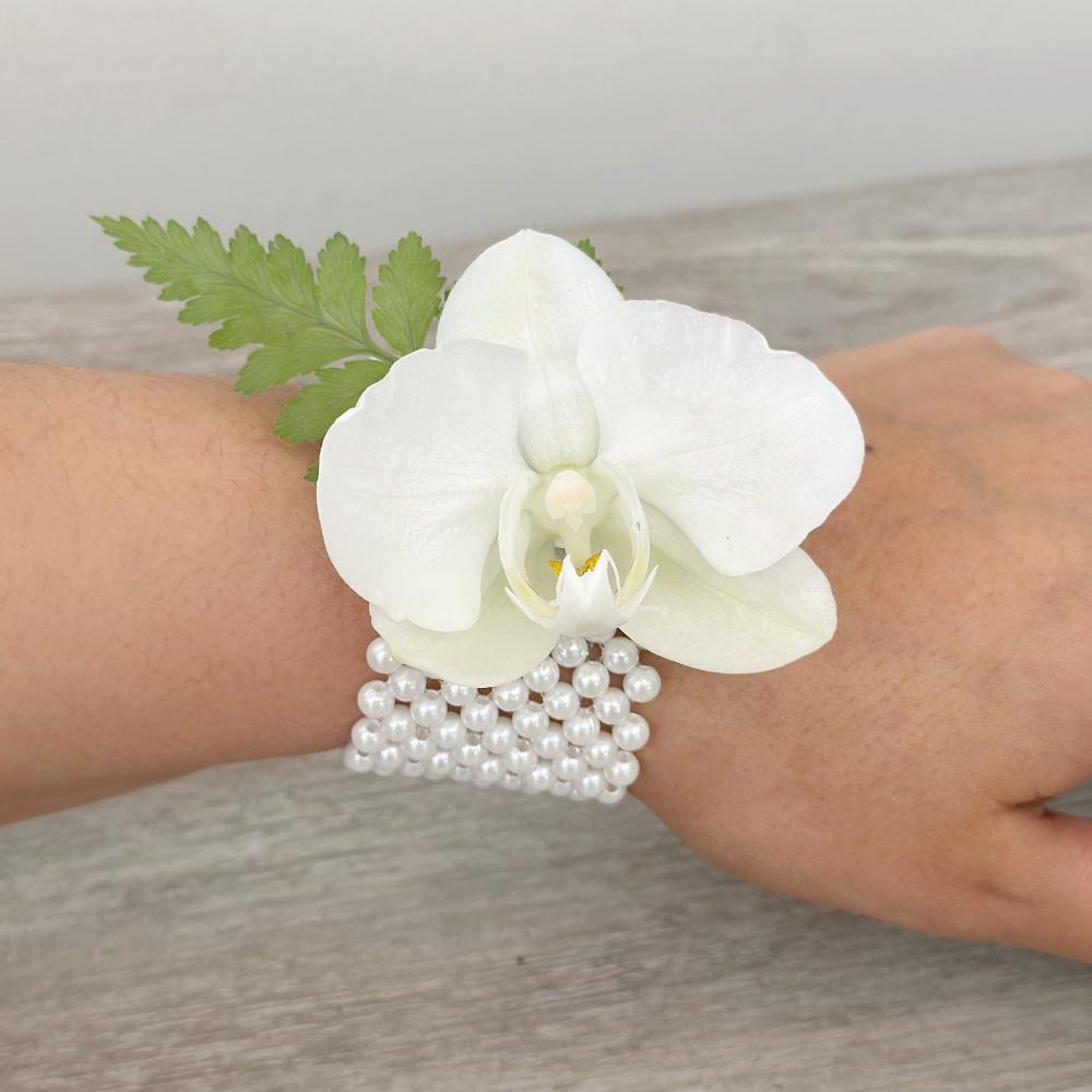 Corsage de mano con orquídea - Perlas Chicas