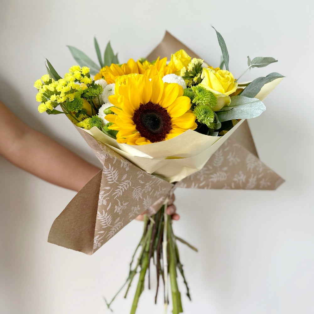 Ramo de Girasoles y Rosas amarillas