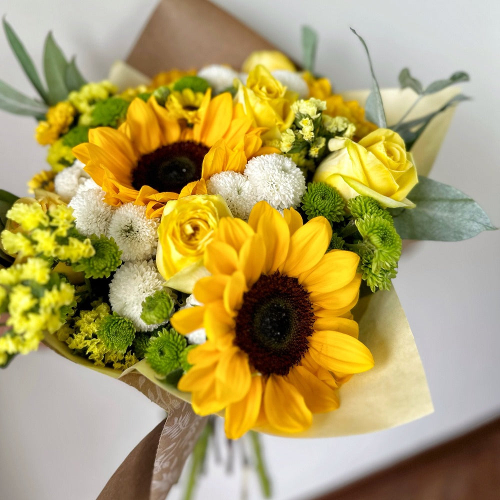 Ramo de Girasoles y Rosas amarillas