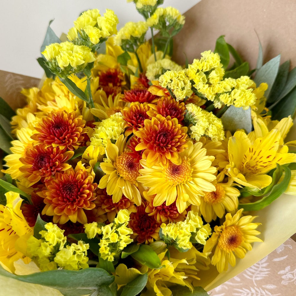 Ramo Mix de Crisantemos - FA - Ramona Floristería 💐