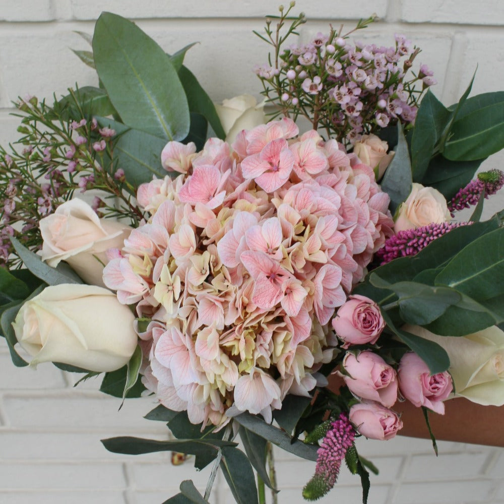 Ramo Pure Pink Style- ¡Envío para hoy! - Ramona Floristería 💐