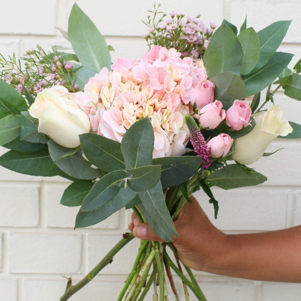 Ramo Pure Pink Style- ¡Envío para hoy! - Ramona Floristería 💐