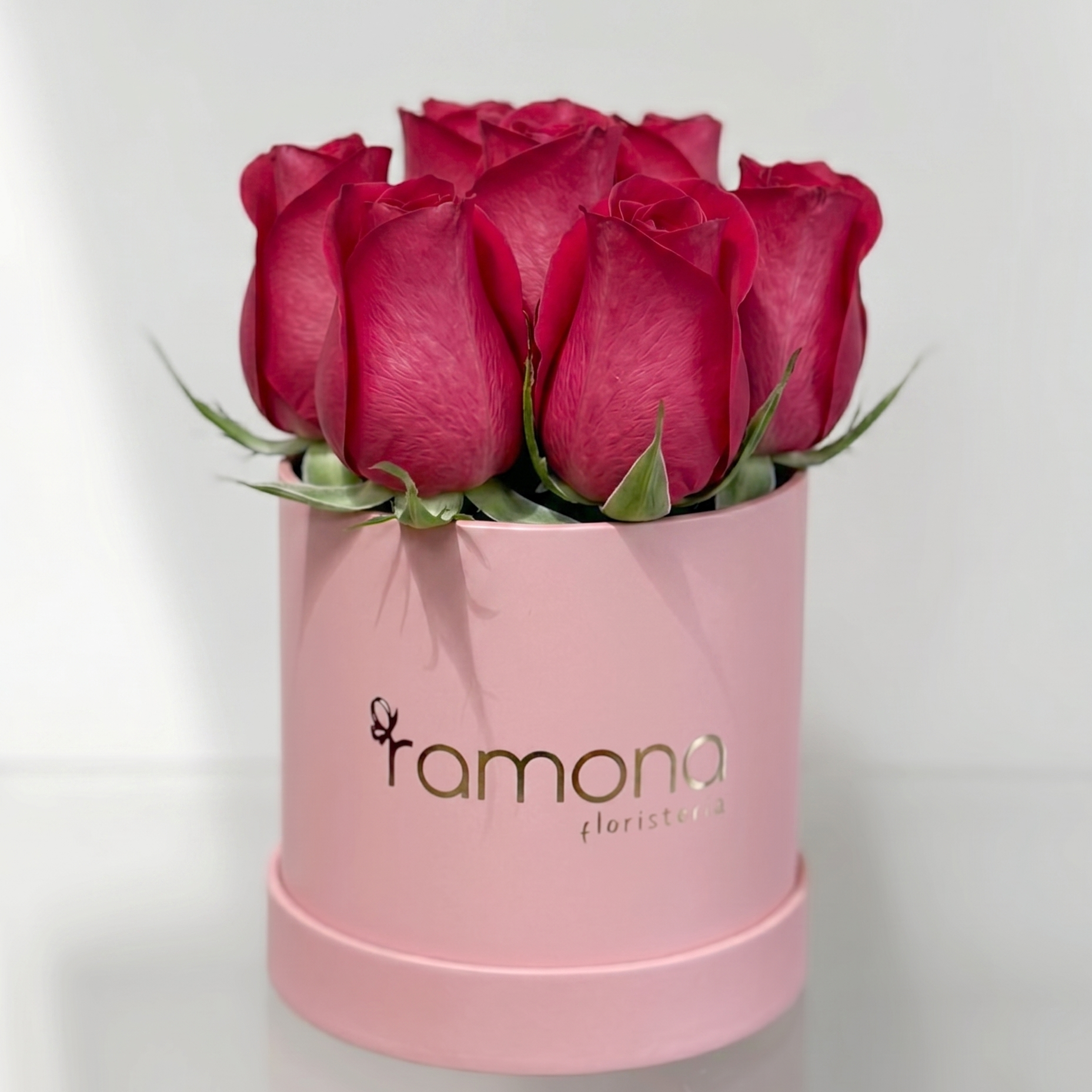 Box de rosas - ¡Envío para hoy! - Ramona Floristería 💐