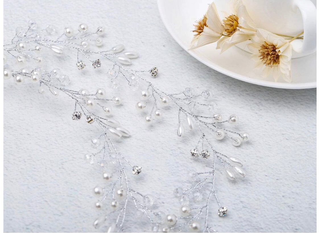 Tocado perlas y brillos largo - Ramona Floristería 💐