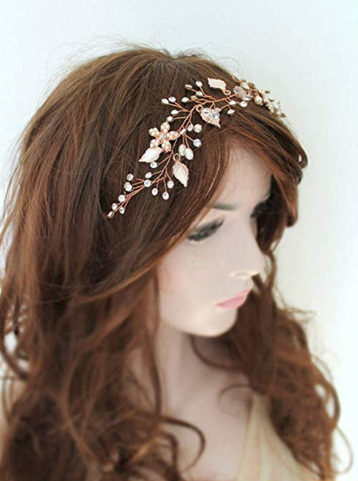 Tocado oro rosa con brillos y perlas - Ramona Floristería 💐