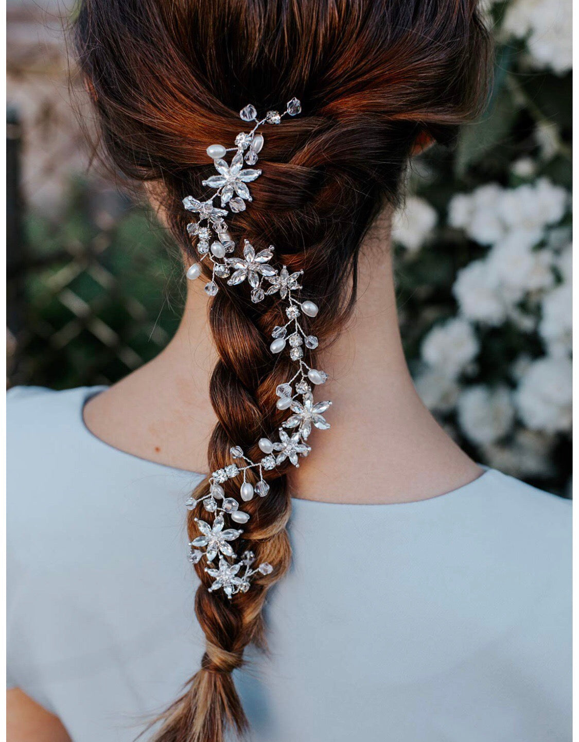 Tocado flores y brillos - Ramona Floristería 💐