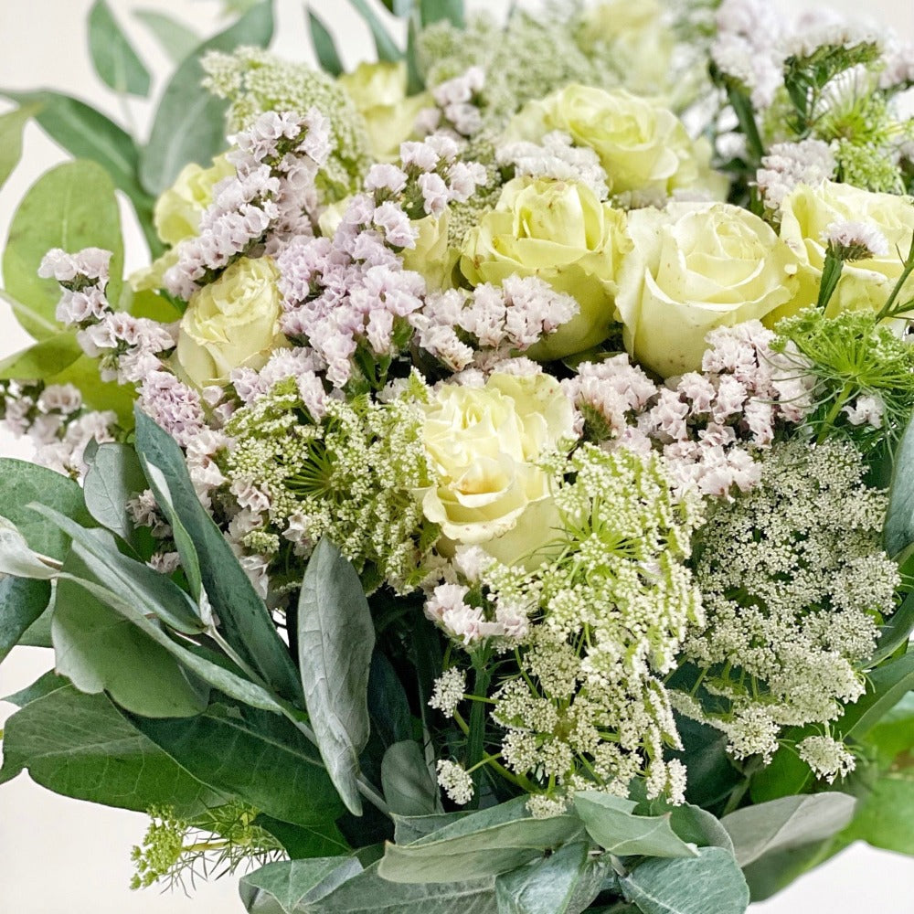 Pure White Style - ¡Envío para hoy! - Ramona Floristería 💐